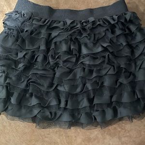 Black small ruffled skirt